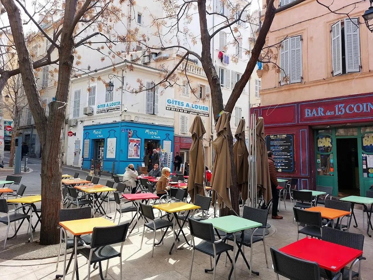 Superbe Appartement Plage Des Catalans Marseille France